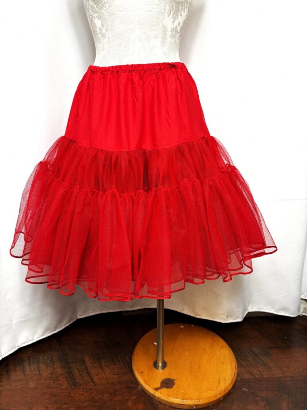 50's Red  Square dance or Poodle Skirt Net Petticoat Crinoline Slip Vtg
